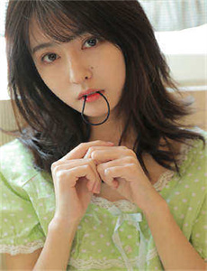 爱我久久视频播放/解开胸罩揉着她的乳尖