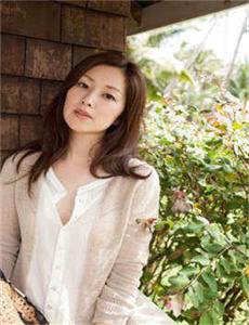 男人手伸进美女内衣揉我胸的视频,校花公交被强爽翻