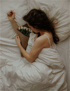 蹭着蹭着做了H/厉害了我的哥是什么梗